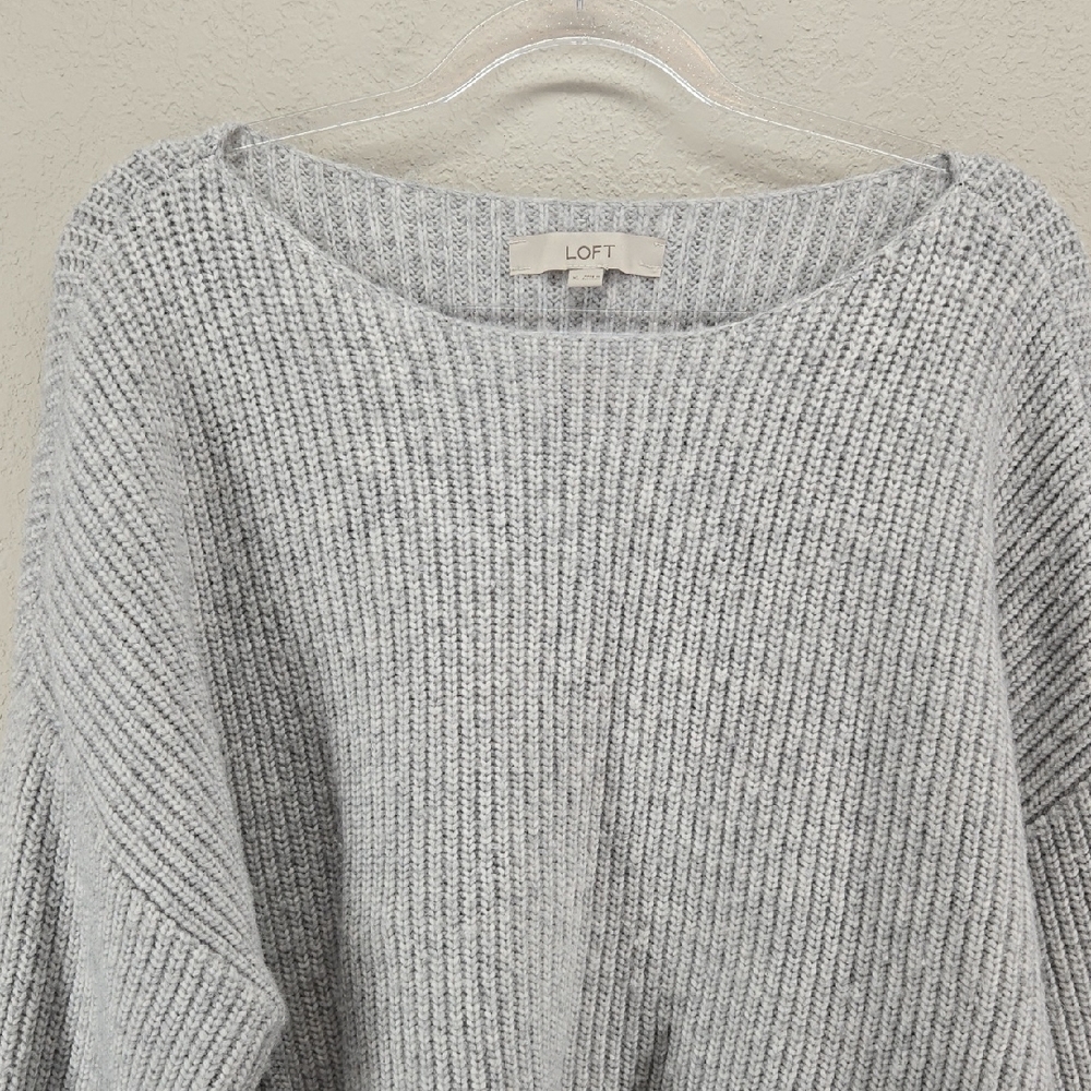 LOFT Heather Light Gray Ribbed Scoopneck Balloon Sleeve Sweater Size XL - Picture 3 of 6